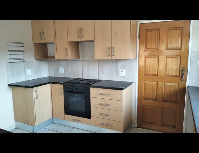 3 BEDROOM DUPLEX FOR SALE IN EQUESTRIA